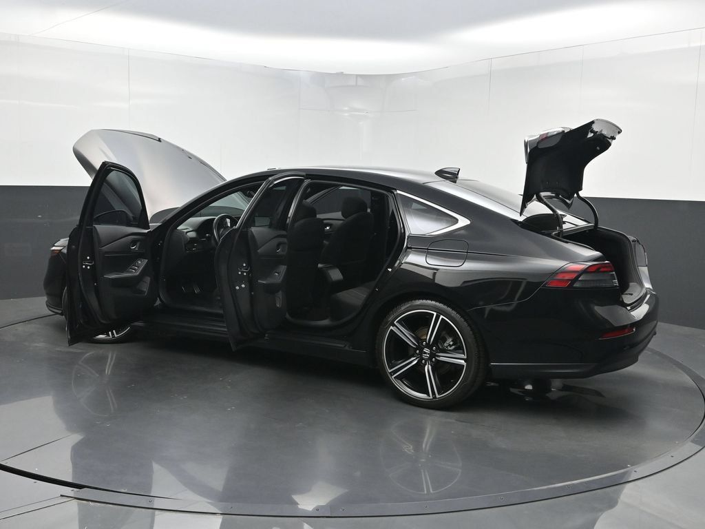 Used 2023 Honda Accord Sport image 33