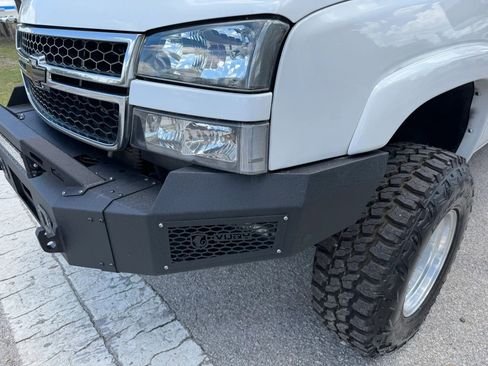 Used 2007 Chevrolet Silverado 3500 LT w/ Heavy-Duty Power Package AWD/4WD image 19