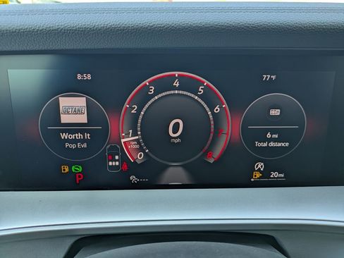 New 2026 Volkswagen Tiguan SE R-Line FWD image 32