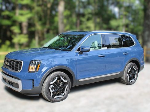New 2025 Kia Telluride S image 4