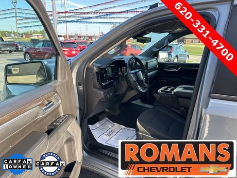 Used 2023 Chevrolet Silverado 1500 LT w/ Protection Package image 9