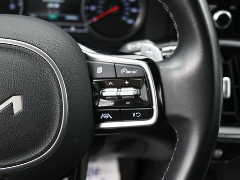 Used 2022 Kia Sorento S FWD image 15