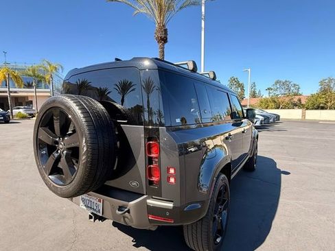 Used 2021 Land Rover Defender 110 X-Dynamic SE image 10