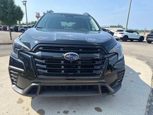 Used 2025 Subaru Ascent Bronze Edition w/ Onyx Package AWD/4WD image 2