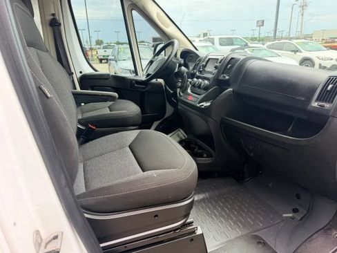 Used 2019 RAM ProMaster 1500 w/ Interior Convenience Group FWD image 11