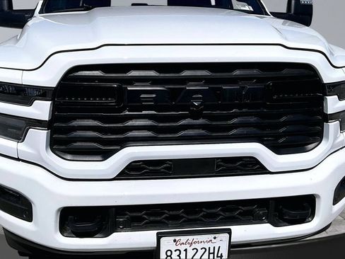 Certified 2026 RAM 2500 Big Horn AWD/4WD image 28
