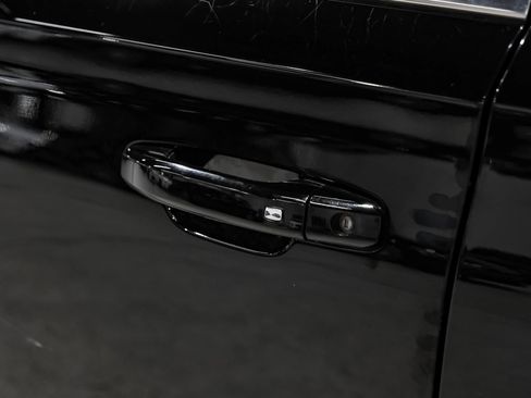 Used 2018 Chevrolet Tahoe LT AWD/4WD image 52