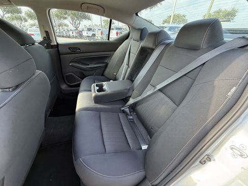 Used 2024 Nissan Altima 2.5 SV image 29