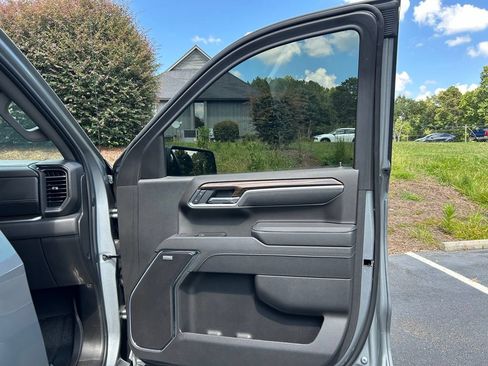 Used 2025 Chevrolet Silverado 1500 RST w/ Convenience Package II AWD/4WD image 63