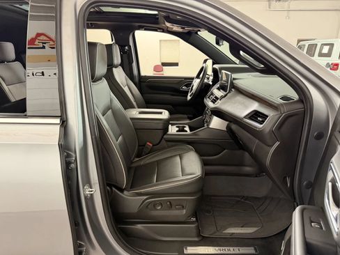 Used 2023 Chevrolet Tahoe Premier w/ Advanced Technology Package AWD/4WD image 44
