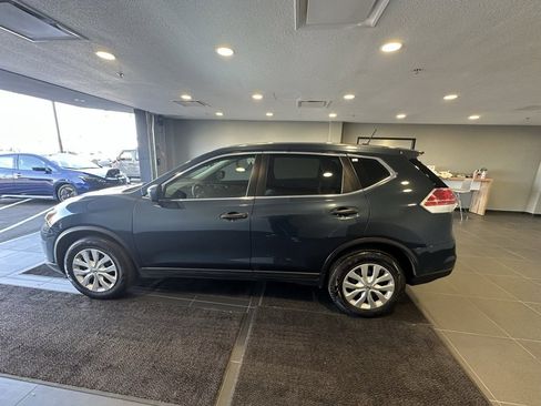 Used 2016 Nissan Rogue S image 6