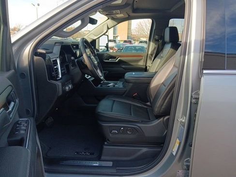 New 2026 GMC Sierra 2500 Denali w/ Denali Reserve Package image 24