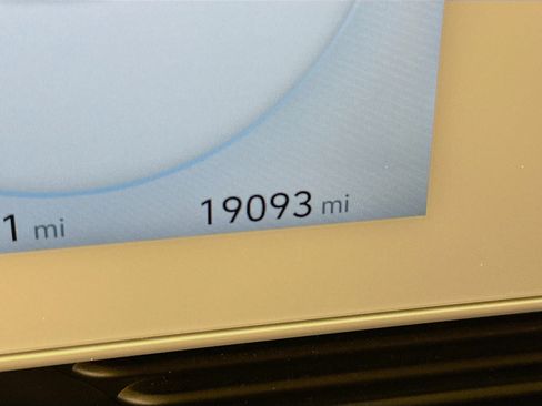 Used 2023 Hyundai Ioniq 5 SE image 19