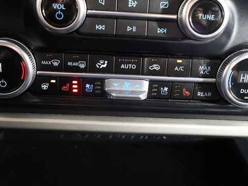 Used 2024 Ford Expedition Max XLT image 49