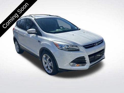 Used 2013 Ford Escape Titanium w/ Parking Technology Pkg image 3