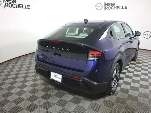 New 2026 Nissan Leaf SV+ w/ Floor Mat Package (SV+) image 4