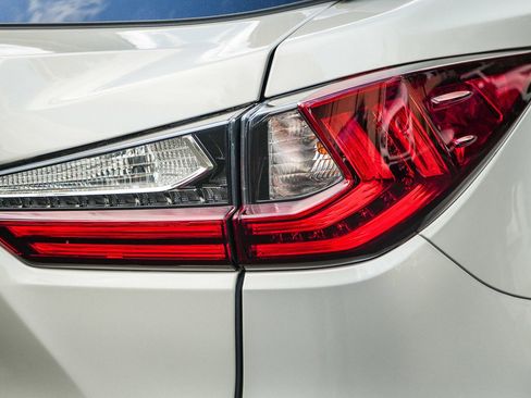 Used 2020 Lexus RX 350 FWD w/ Premium Package image 7