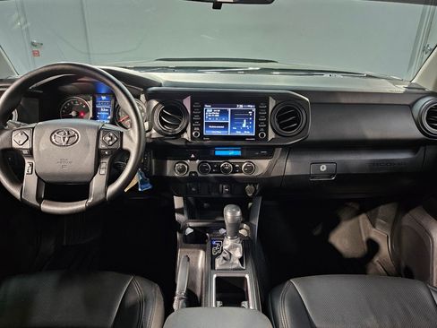 Used 2023 Toyota Tacoma SR image 10