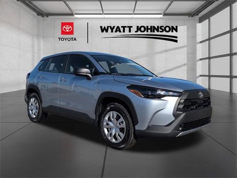 Certified 2026 Toyota Corolla Cross L image 5