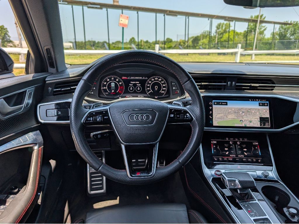 Used 2021 Audi RS 6 w/ Executive Package AWD/4WD image 32