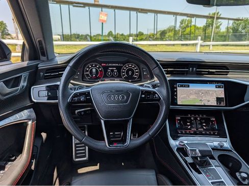 Used 2021 Audi RS 6 w/ Executive Package AWD/4WD image 32
