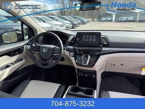 New 2026 Honda Odyssey Elite image 16