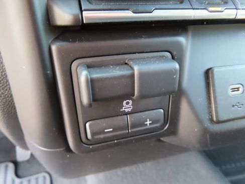 Used 2019 Chevrolet Silverado 1500 LT w/ All-Star Edition AWD/4WD image 35