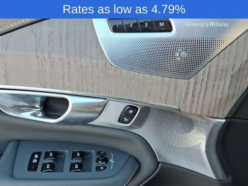 Certified 2023 Volvo XC90 B6 Ultimate w/ Lounge Package image 14