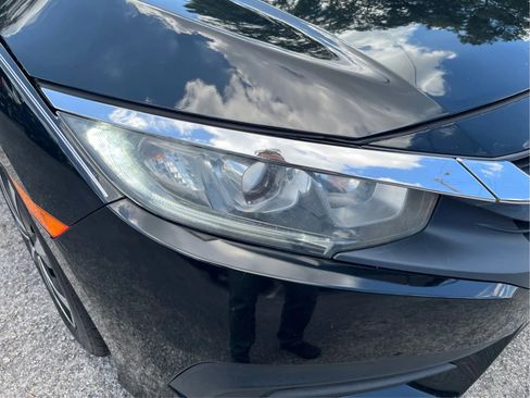 Used 2018 Honda Civic LX image 19