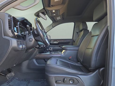 Used 2023 GMC Sierra 1500 SLT w/ SLT Premium Plus Package image 23