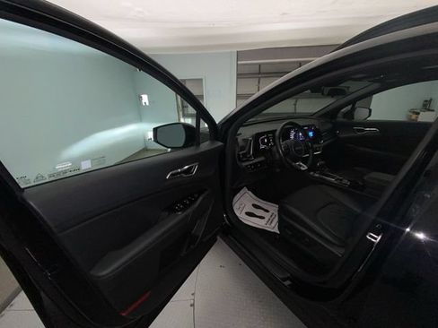 Used 2023 Kia Sportage X-Line w/ X-Line Premium Package AWD/4WD image 11