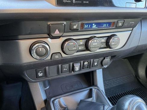 Used 2019 Toyota Tacoma TRD Sport w/ TRD Premium Sport Package image 32