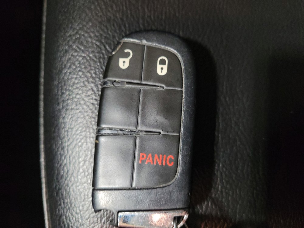 Used 2020 Jeep Compass Latitude AWD/4WD image 32