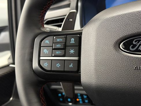 Used 2025 Ford F150 Raptor AWD/4WD image 25