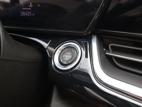 Certified 2024 Chevrolet Trax ACTIV FWD image 20