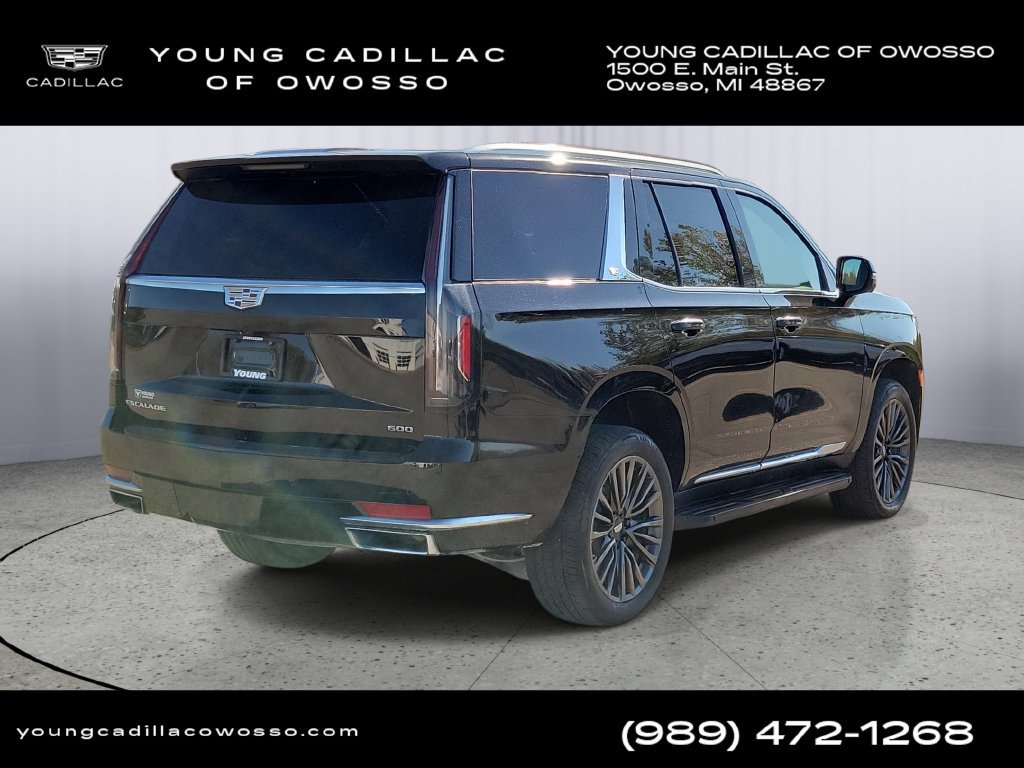 Used 2024 Cadillac Escalade Premium Luxury w/ LPO, Floor Liner Package AWD/4WD image 3