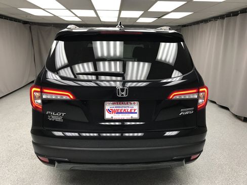 Used 2021 Honda Pilot Special Edition image 3