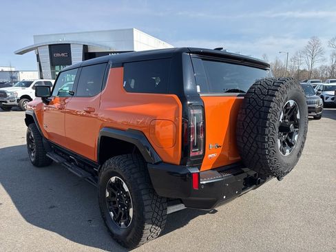 Used 2024 GMC Hummer EV 2X w/ Extreme Off-Road Package image 3
