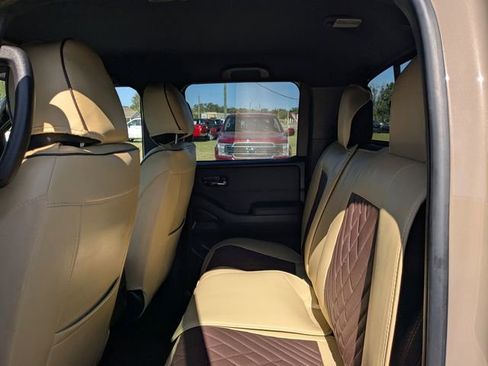 Used 2024 Nissan Frontier PRO-4X w/ Technology Package image 13