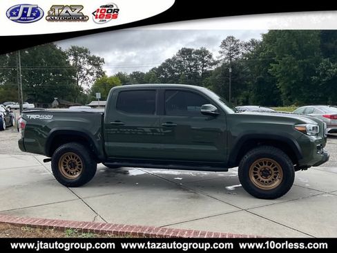 Used 2021 Toyota Tacoma TRD Off-Road w/ Technology Package AWD/4WD image 8