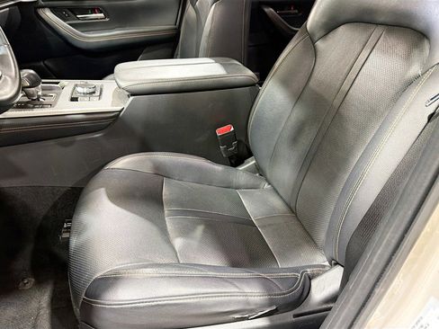 Used 2024 MAZDA CX-90 3.3 Turbo w/ Preferred Plus AWD/4WD image 21