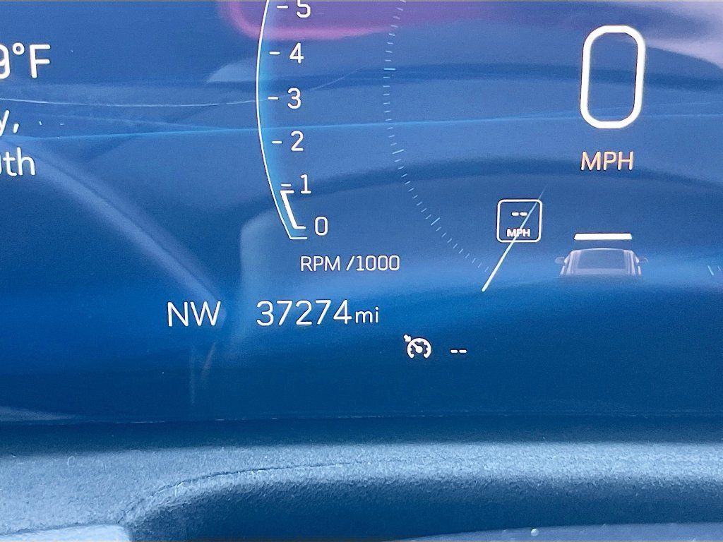 Used 2024 Cadillac XT4 Sport FWD image 12