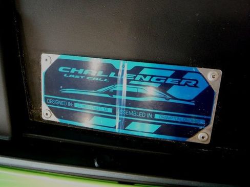 Used 2023 Dodge Challenger SRT Hellcat RWD image 12
