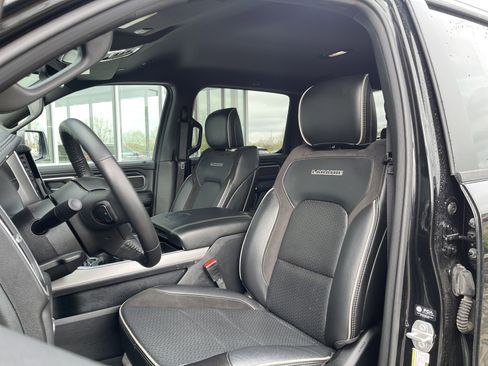 Used 2024 RAM 1500 Laramie image 20