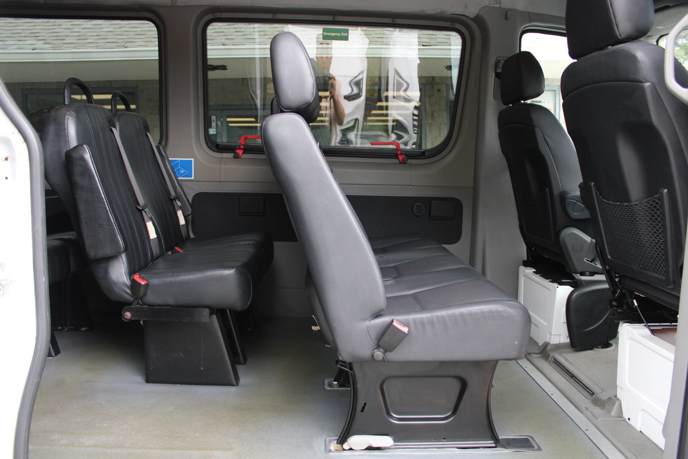 Used 2016 Mercedes-Benz Sprinter 2500 image 14