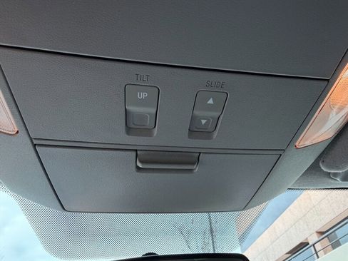 Used 2013 Toyota Sequoia SR5 image 12