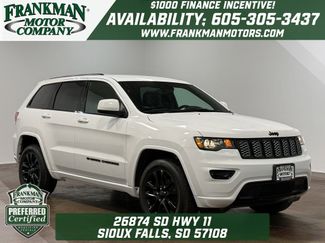 Used 2022 Jeep Grand Cherokee Altitude video 1