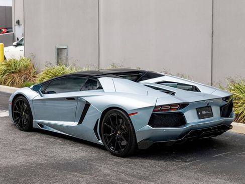 Used 2014 Lamborghini Aventador LP 700-4 AWD/4WD image 3