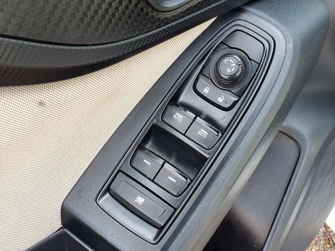 Used 2019 Subaru Impreza 2.0i w/ Eyesight AWD/4WD image 18