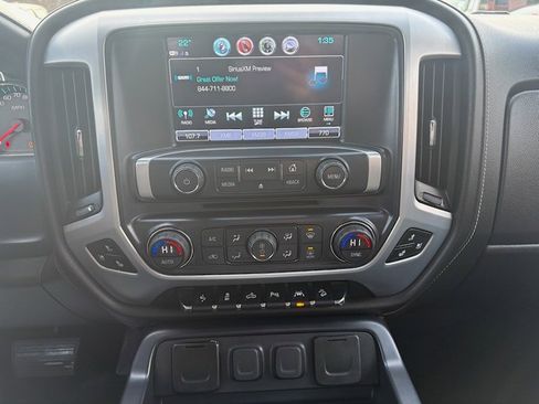Used 2018 GMC Sierra 1500 SLT image 9